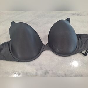 Victoria's Secret Gray T-shirt Bra